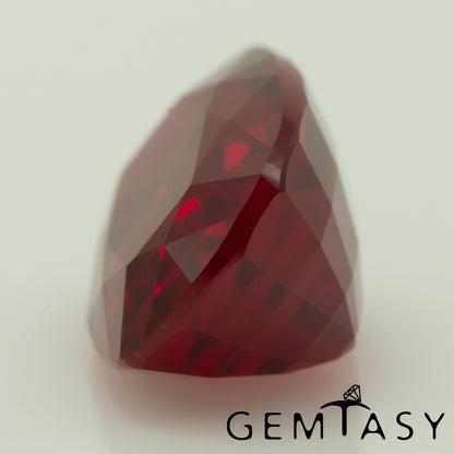 Cut stone - Ruby Pigeon blood Czochralski (Pulled) lab grown, facet Cushion 12x8mm 5.12-5.73ct