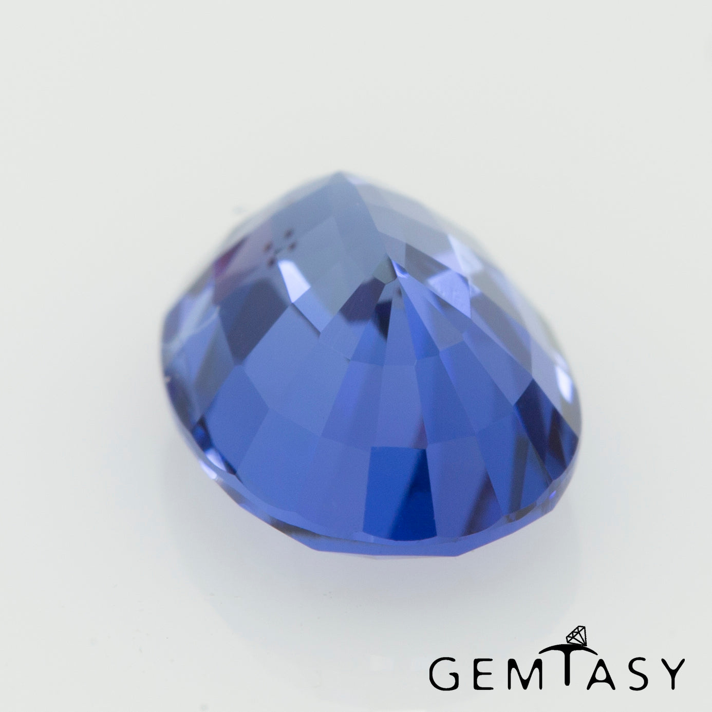 Cut stone - Sapphire Cornflower Blue Czochralski (Pulled) lab grown, facet Oval 7x5mm 1.20ct