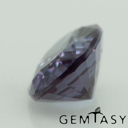 Cut stone - Sapphire Color Change Czochralski (Pulled) lab grown, facet Oval 7x5mm 0.95-1.23ct