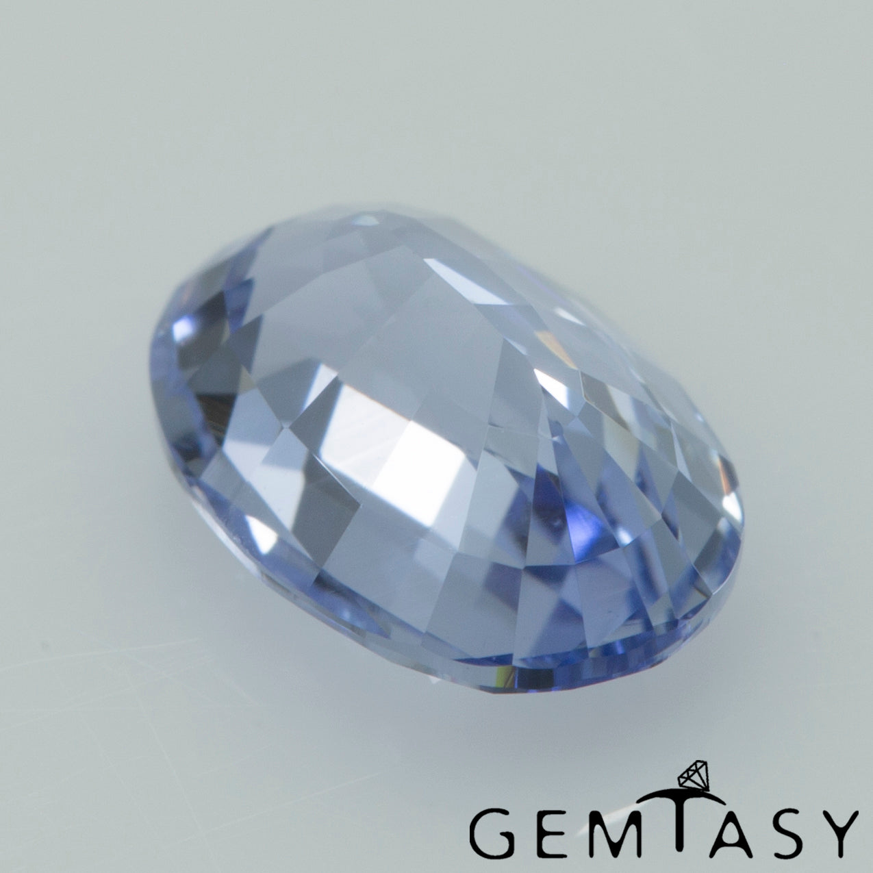 Cut stone - Sapphire Light Blue Czochralski (Pulled) lab grown, facet Oval 7x5mm 1.01-1.10ct