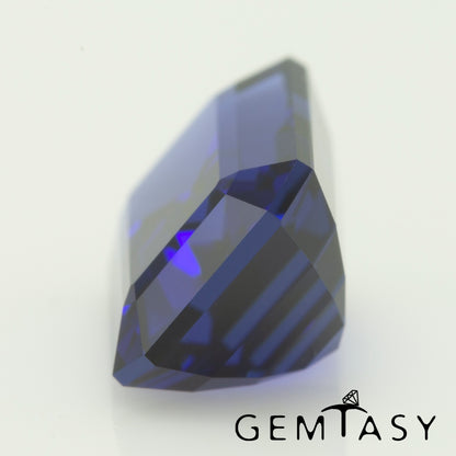 Cut stone - Sapphire Royal Blue dark Czochralski (Pulled) lab grown, facet Octagon 12x8mm 6.44ct