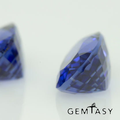 Cut stone - Sapphire Royal Blue Czochralski (Pulled) lab grown, facet Oval 9x6mm 2.16ct