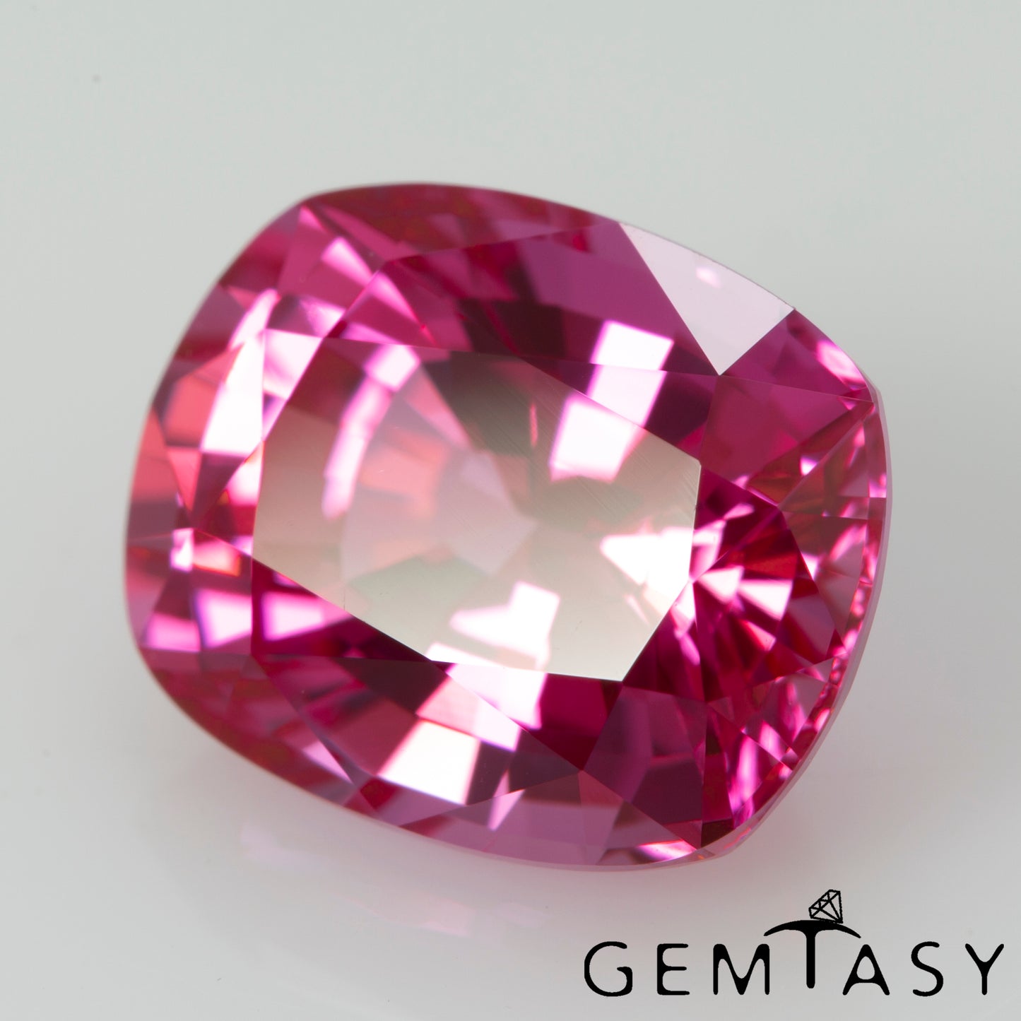 Cut stone - Sapphire Padparadscha Czochralski (Pulled) lab grown, facet Cushion 10x8mm 3.91-4.08ct