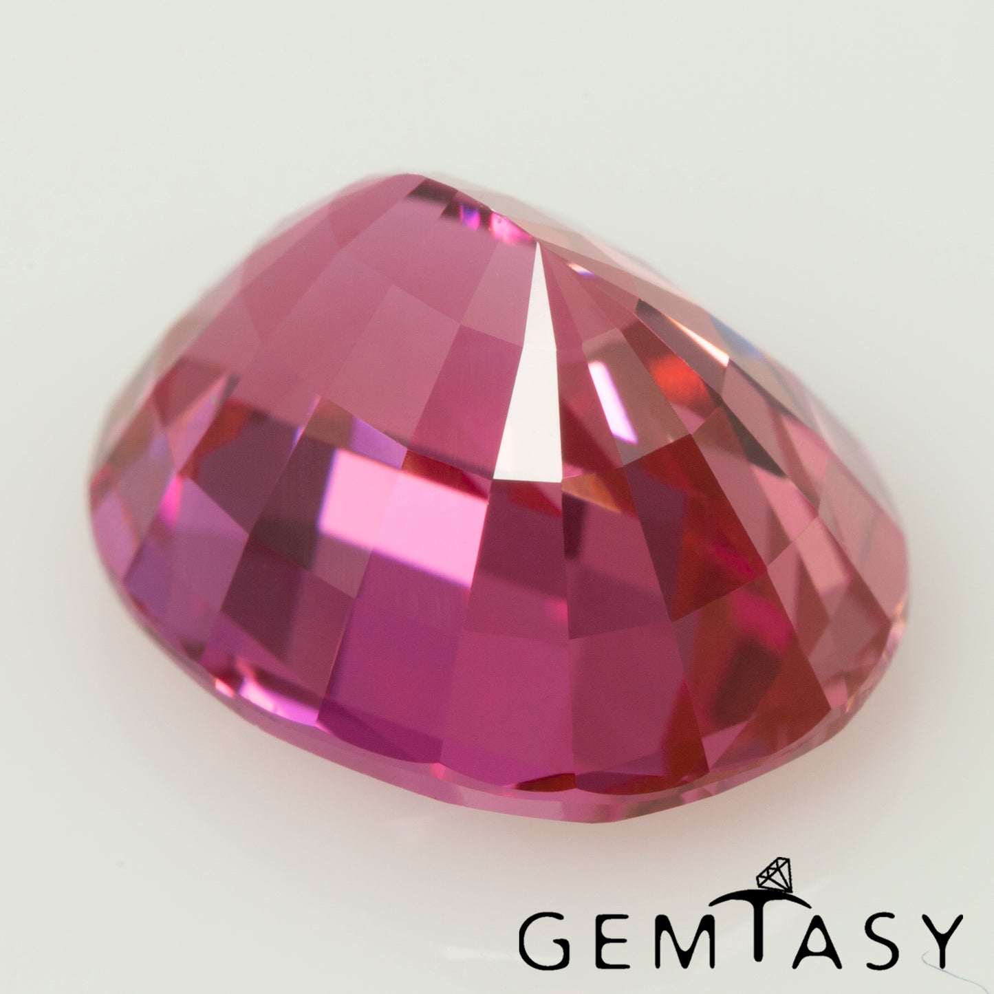 Cut stone - Sapphire Padparadscha Czochralski (Pulled) lab grown, facet Oval 10x8mm 3.44-3.81ct