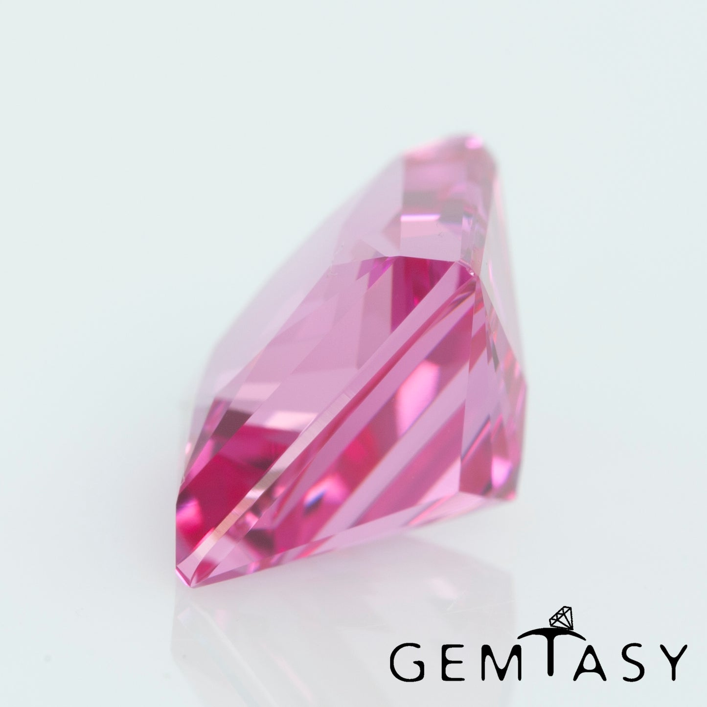 Piedra tallada - Zafiro Rosa Czochralski (Extraído) cultivado en laboratorio, facetado Princesa 8x8mm 3.54ct