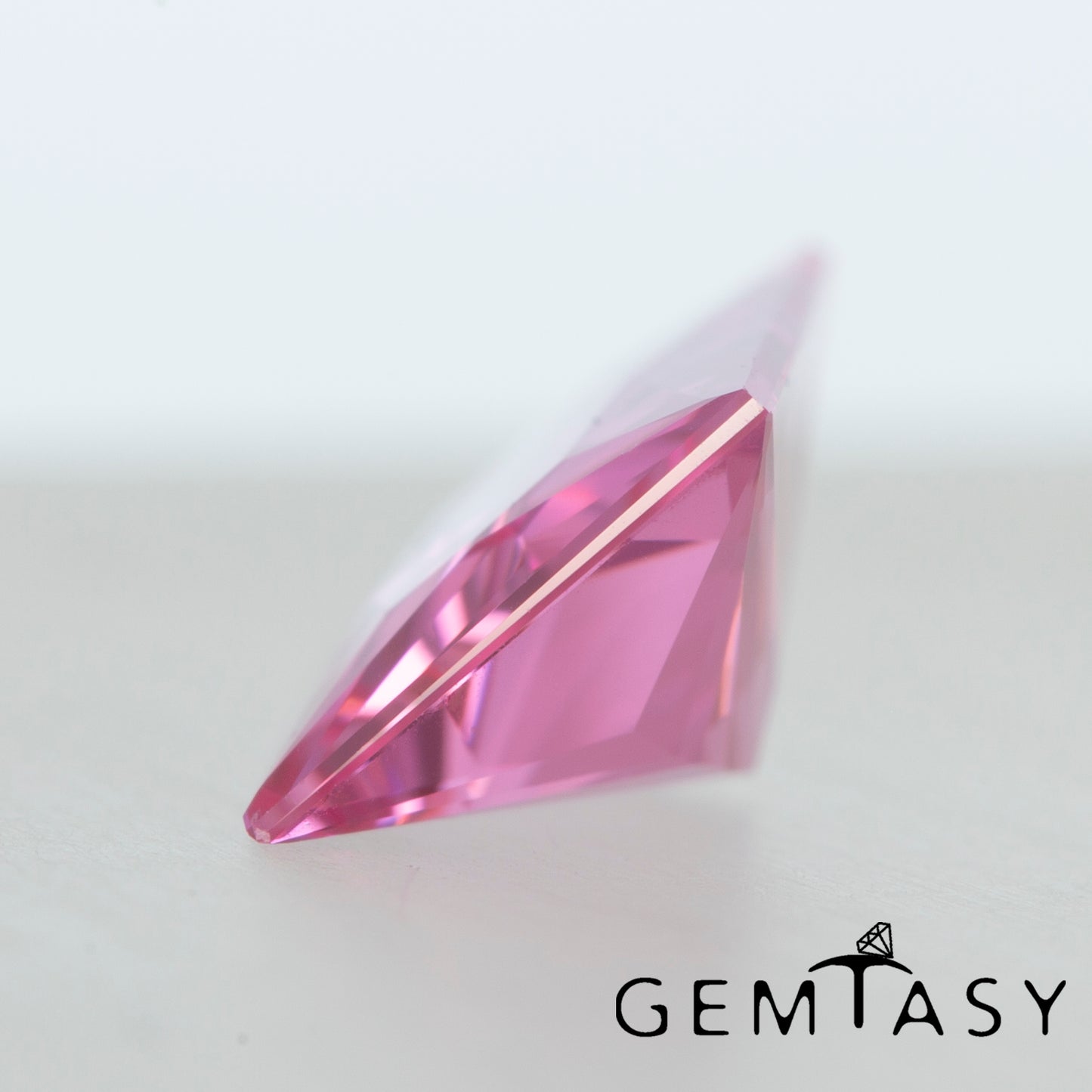 Cut stone - Sapphire Pink Czochralski (Pulled) lab grown, facet Baguette 11x7mm 3.04ct