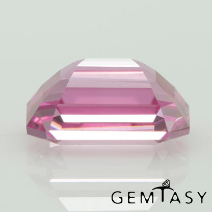 Cut stone - Sapphire Pink Czochralski (Pulled) lab grown, facet Octagon 7x5mm 1.12-1.39ct