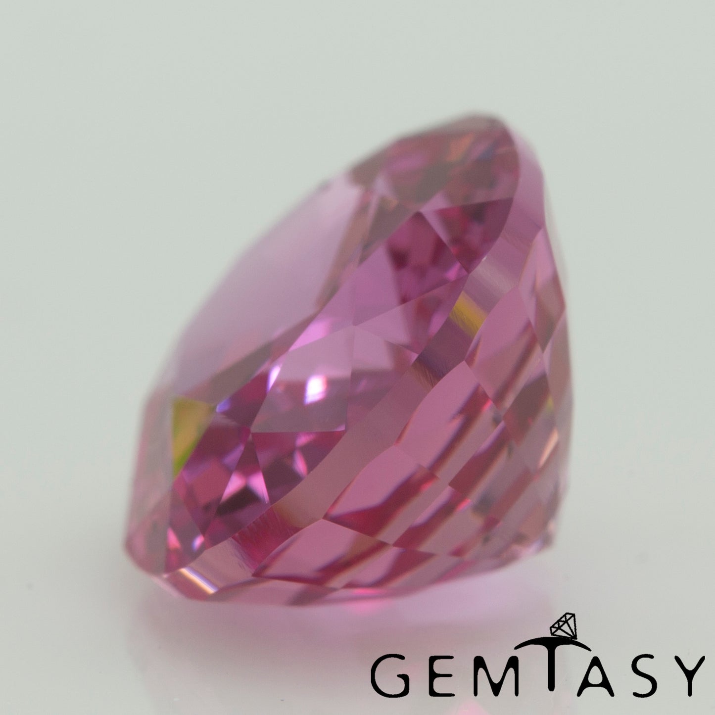 Piedra tallada - Zafiro Rosa Czochralski (Extraído) cultivado en laboratorio, facetado Oval 11x9mm 5,23-5,45ct