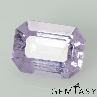 Piedra tallada - Zafiro Violeta Czochralski (Extraído) cultivado en laboratorio, facetado Octágono 8x6mm 2,32-2,51 ct