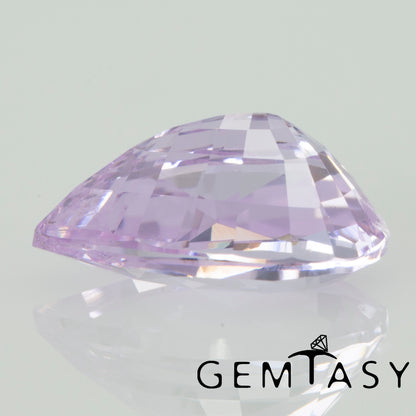 Piedra tallada - Zafiro Violeta Czochralski (Extraído) cultivado en laboratorio, facetado Pera 9x6mm 1,87-2,17 ct