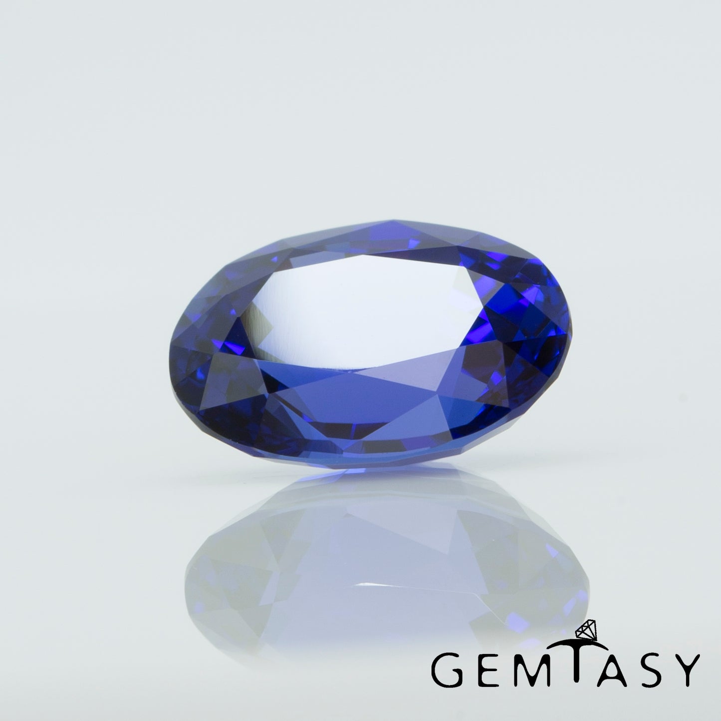 Pierre taillée - Saphir Bleu Royal Czochralski (Tiré) cultivé en laboratoire, facette Ovale 13x10mm 7,15ct