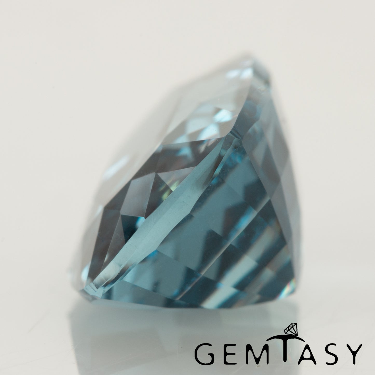 Cut stone - Sapphire Steel Blue Montana Czochralski (Pulled) lab grown, facet Cushion 13x9mm 7.47ct
