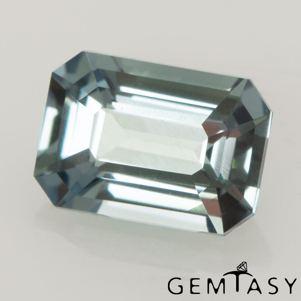 Cut stone - Sapphire Teal Montana Czochralski (Pulled) lab grown, facet Octagon 7x5mm 1.24-1.62ct