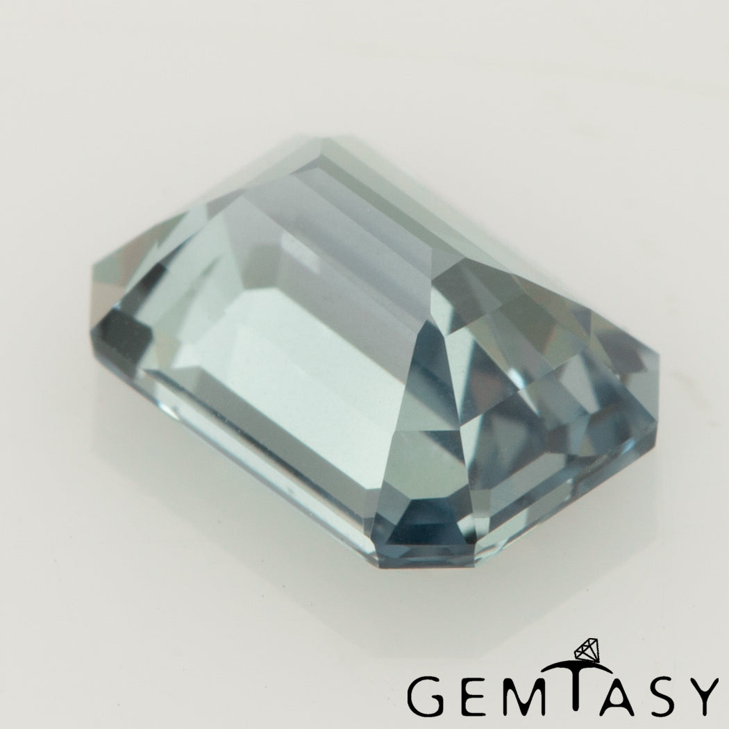 Cut stone - Sapphire Teal Montana Czochralski (Pulled) lab grown, facet Octagon 7x5mm 1.24-1.62ct