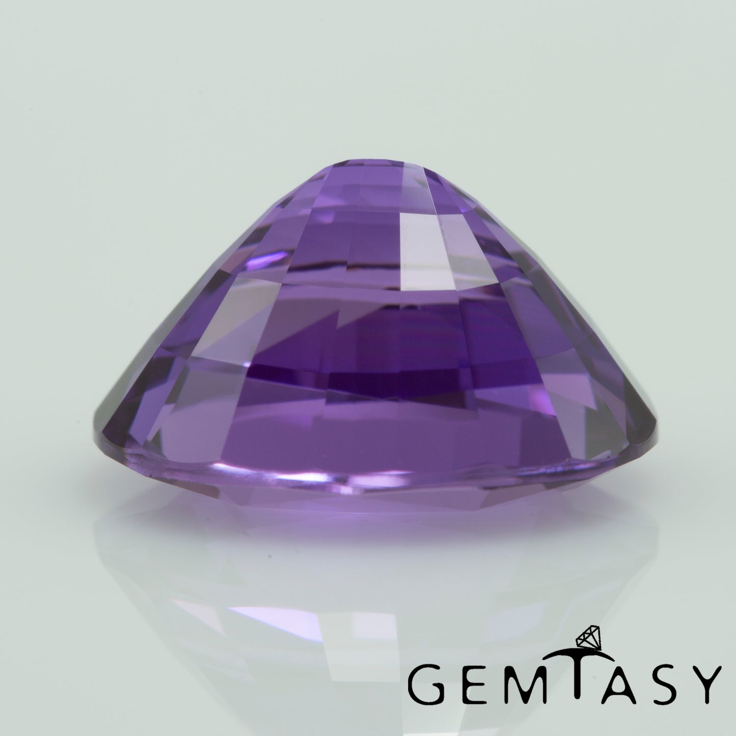 Pierre taillée - Saphir Violet Czochralski (Tiré) cultivé en laboratoire, facette Ovale 12x10mm 6,63ct