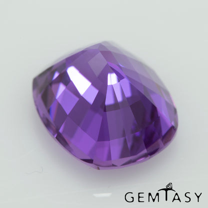 Pierre taillée - Saphir Violet Czochralski (Tiré) cultivé en laboratoire, facette Coussin 12x10mm 7.45ct