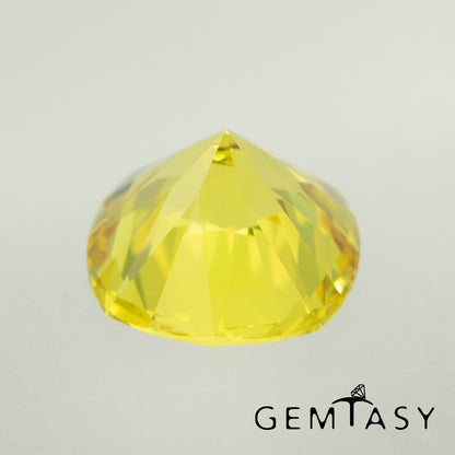 Cut stone - Sapphire Yellow Czochralski (Pulled) lab grown, facet Cushion 11.5x11.5mm 7.77ct