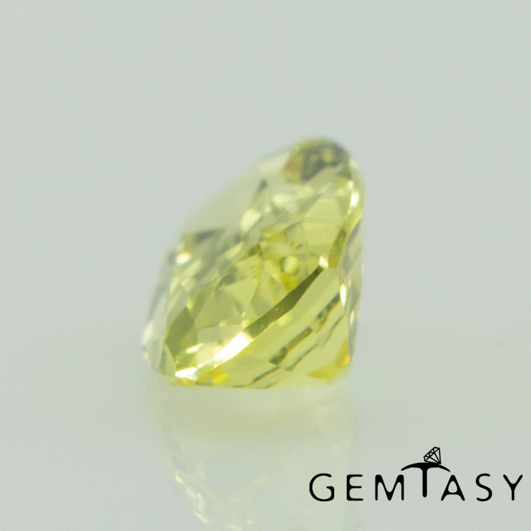 Cut stone - Sapphire Yellow Czochralski (Pulled) lab grown, facet Cushion 5x3mm 0.26ct