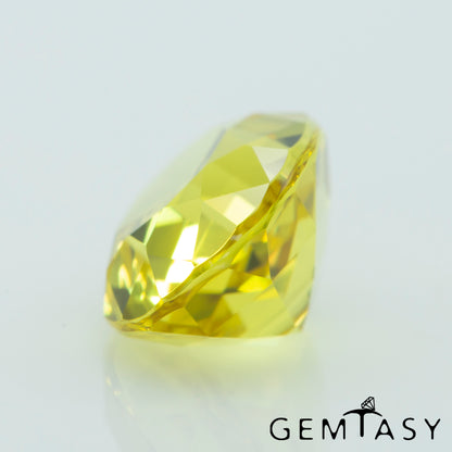 Cut stone - Sapphire Yellow Czochralski (Pulled) lab grown, facet Oval 10x8mm 4.23ct