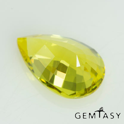 Cut stone - Sapphire Yellow Czochralski (Pulled) lab grown, facet Pear 9x6mm 1.81ct