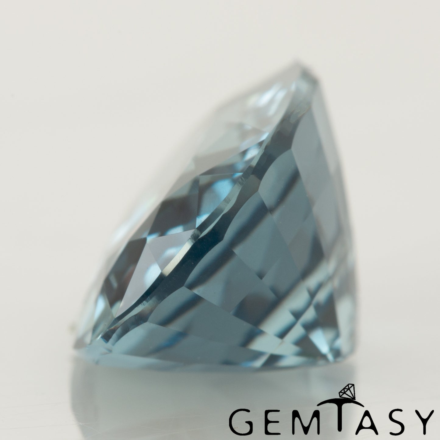 Cut stone - Sapphire Steel Blue Montana Czochralski (Pulled) lab grown, facet Oval 13x9mm 6.12-7.15ct