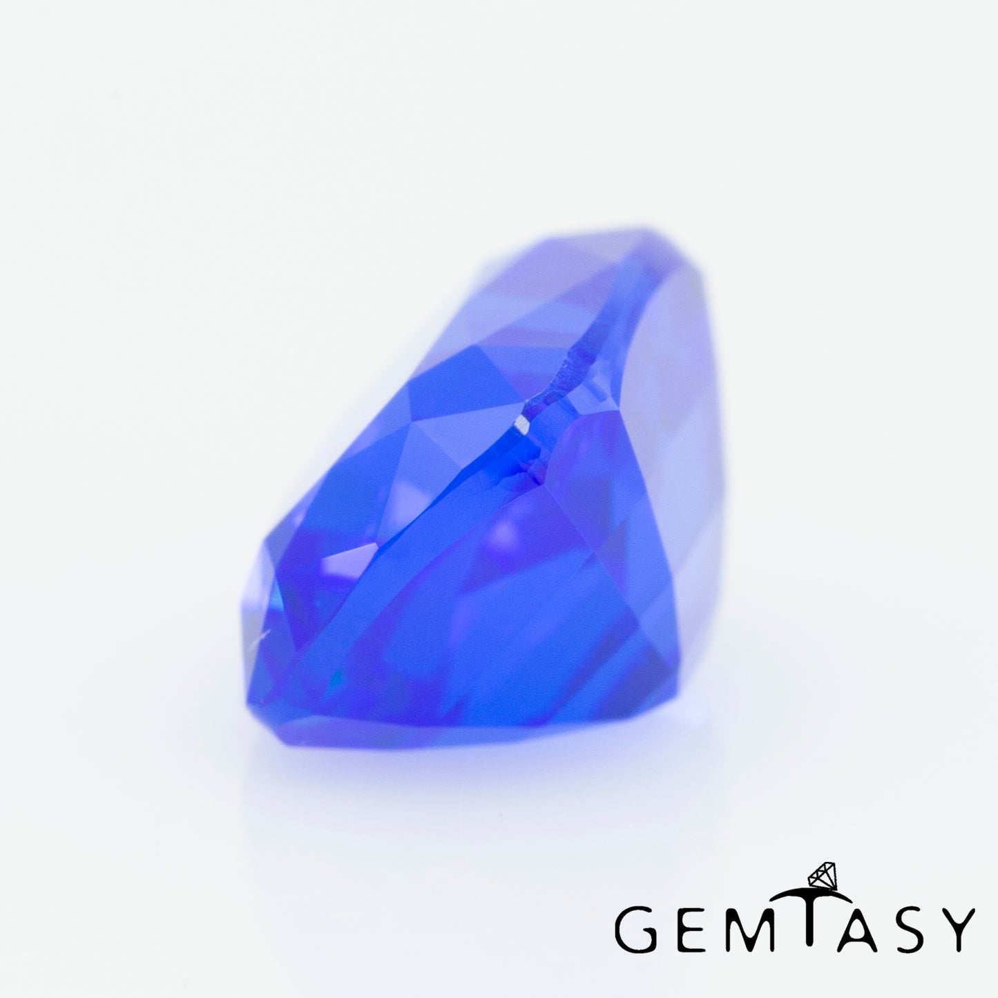 Piedra tallada - Espinel Azul Czochralski (Extraído) cultivado en laboratorio, facetado Cojín 9x7mm 3,26ct