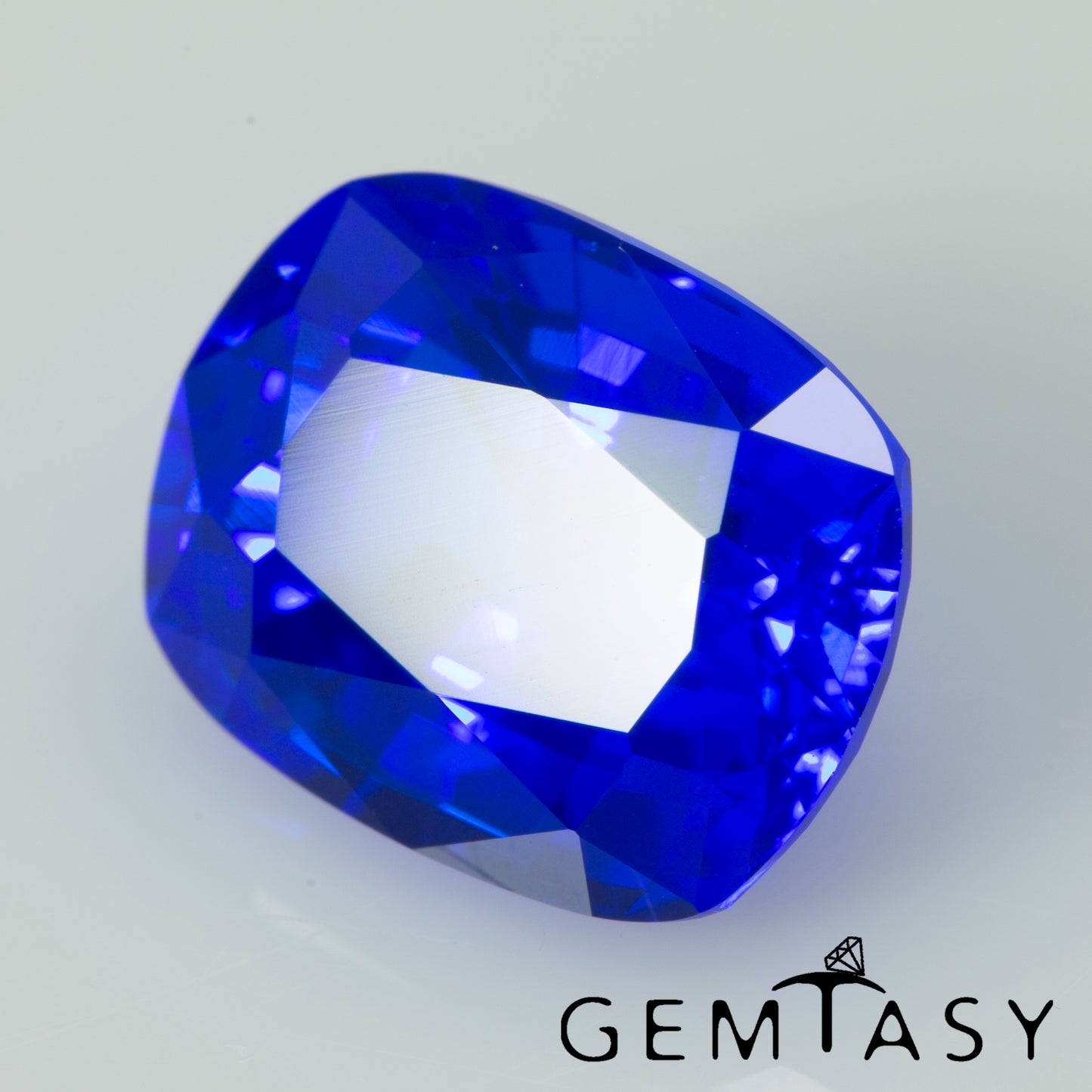 Piedra tallada - Espinel Azul Czochralski (Extraído) cultivado en laboratorio, facetado Cojín 10x8mm 3,62ct