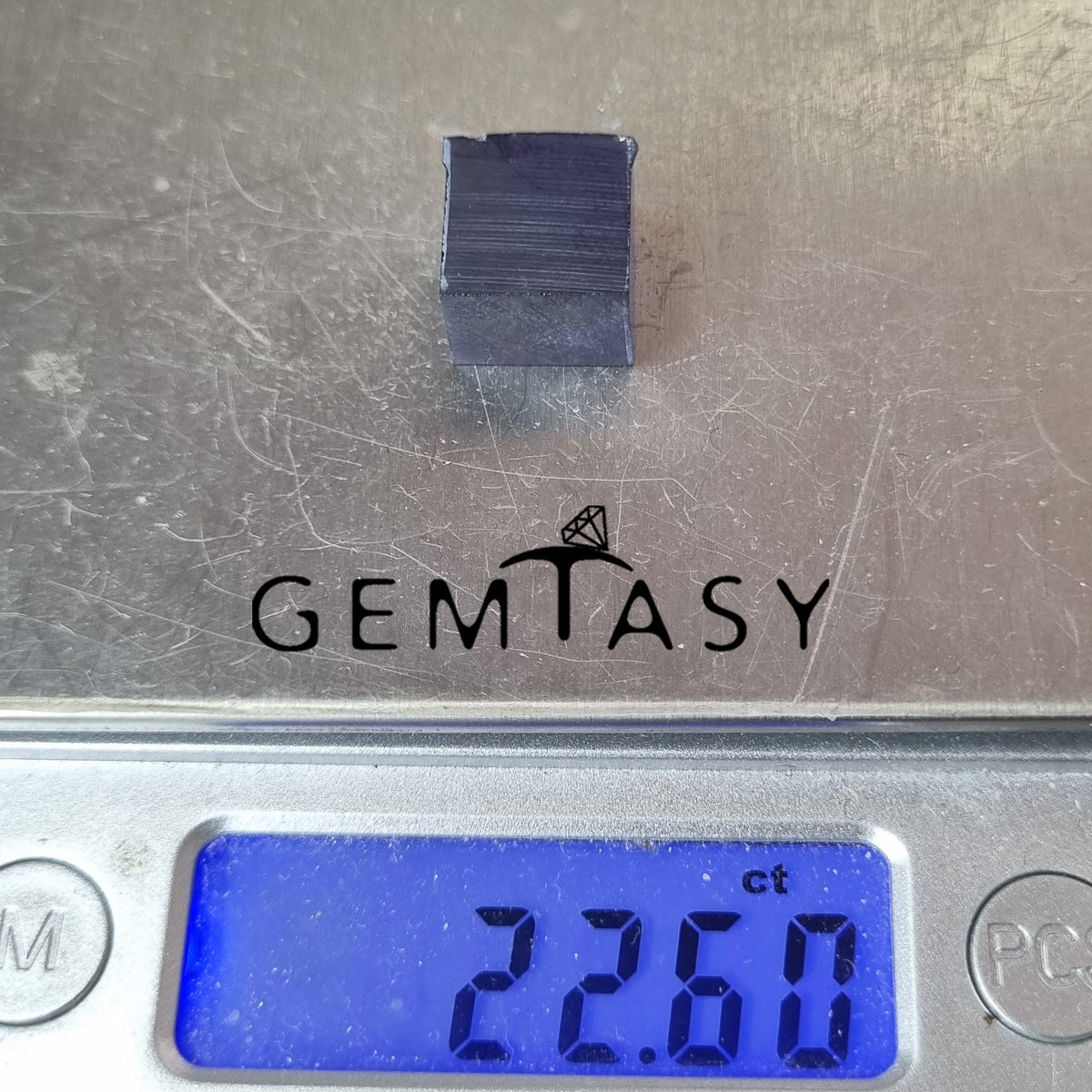 Rough stone for faceting - Sapphire Violet Blue Czochralski (Pulled) lab grown 20-24ct