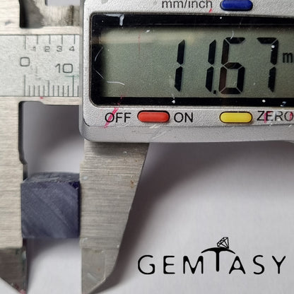 Rough stone for faceting - Sapphire Violet Blue Czochralski (Pulled) lab grown 20-24ct