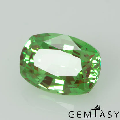 Piedra tallada - YAG Verde-Rojo Czochralski (Extraído) cultivado en laboratorio, facetado Cojín 7x5mm 1,18-1,39ct