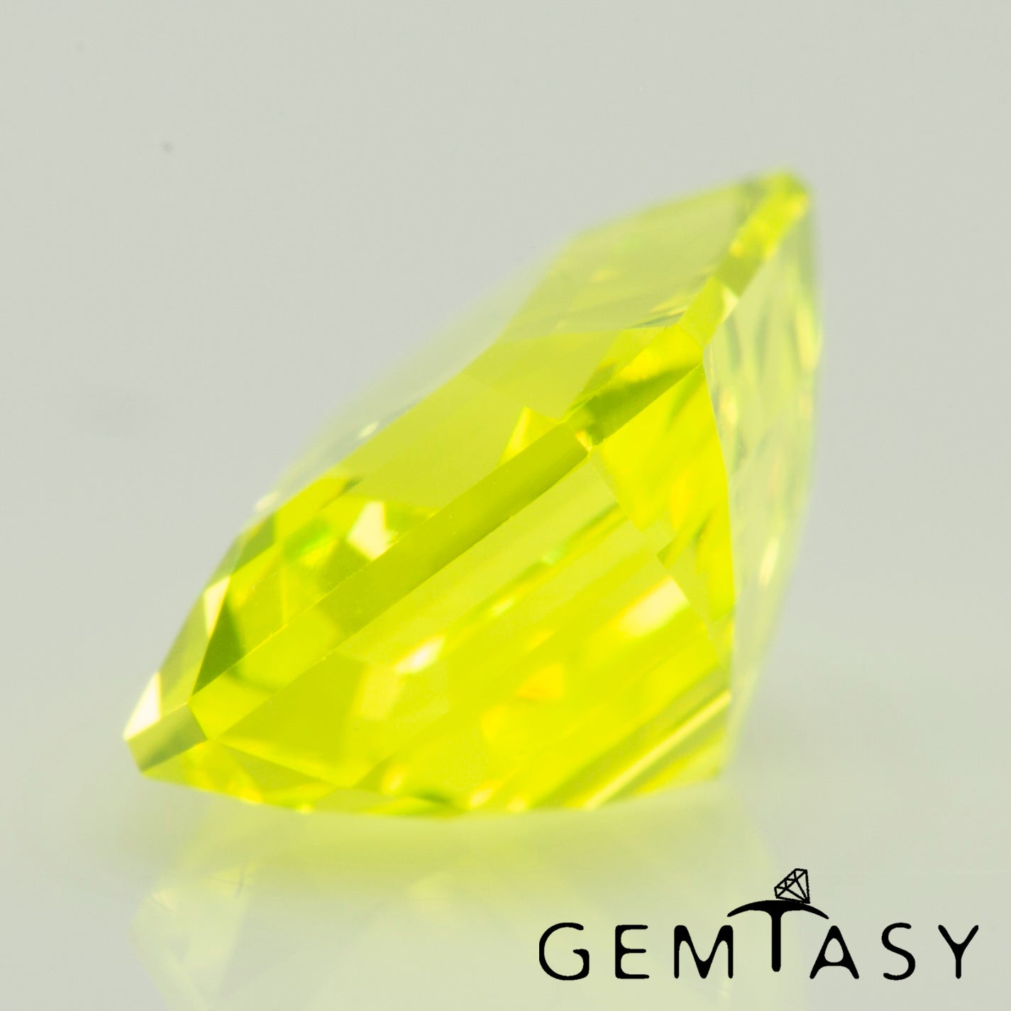 Cut stone - YAG Yellow neon Czochralski (Pulled) lab grown, facet Octagon 10x8mm 4.92-5.41ct