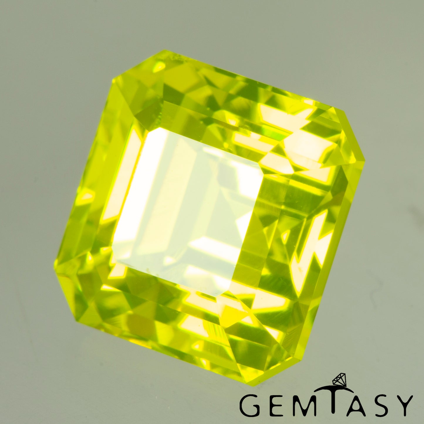 Cut stone - YAG Yellow neon Czochralski (Pulled) lab grown, facet Octagon 9x9mm 6.55ct