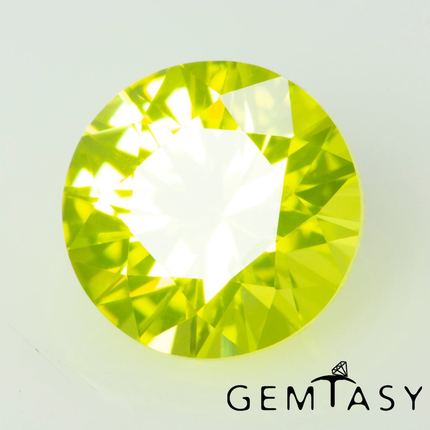 Pierre taillée - YAG Jaune fluo Czochralski (Tiré) cultivé en laboratoire, facette Rond 8mm 2,39-2,71ct