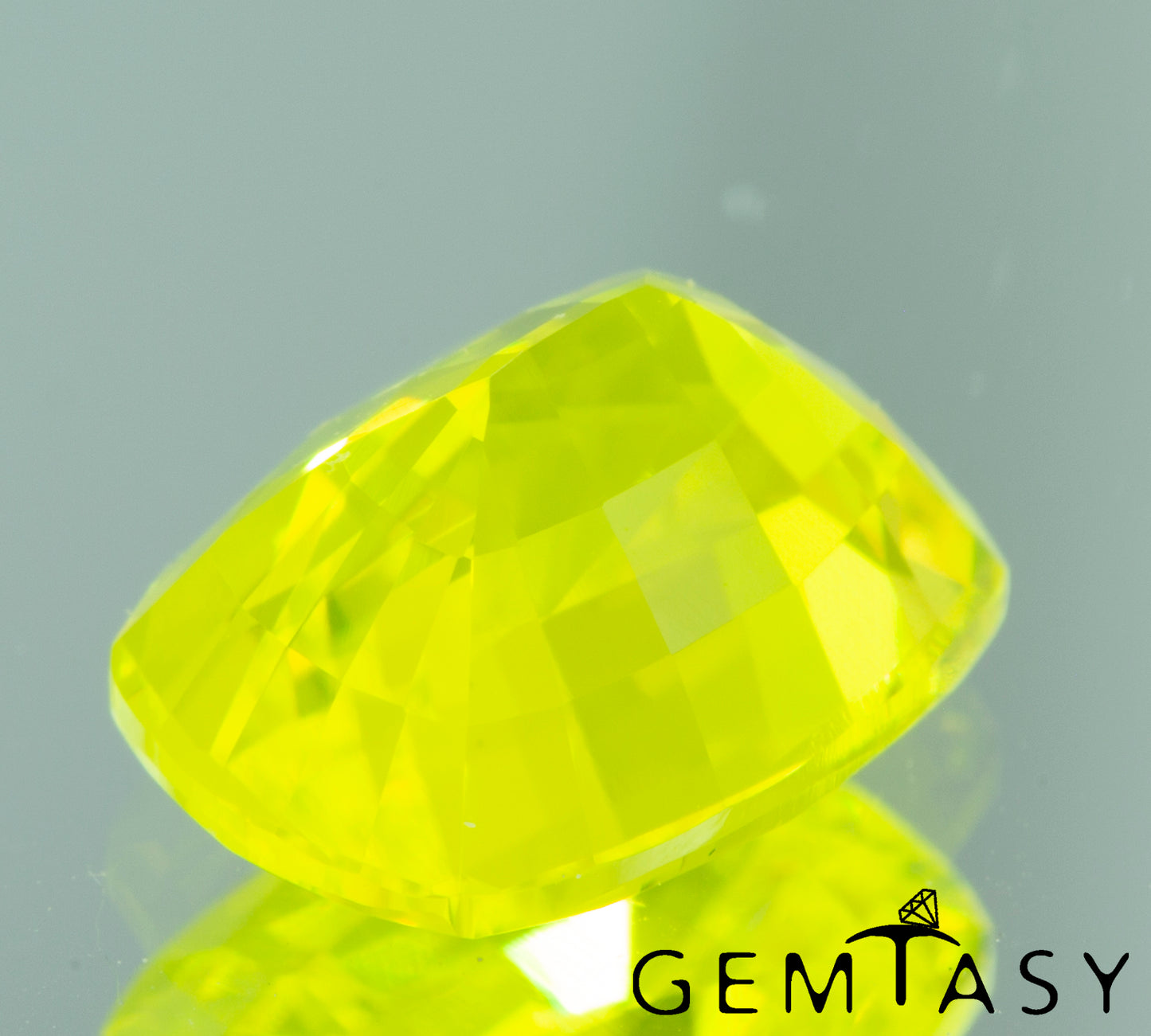 Cut stone - YAG Yellow neon Czochralski (Pulled) lab grown, facet Cushion 8x6mm 2.31ct