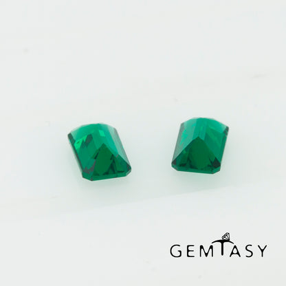 Cut stone - Emerald Zambian hydrothermal lab grown, facet Octagon 5x3mm 0.25-0.30ct