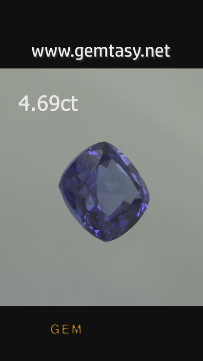 Cut stone - Sapphire Blue Czochralski (Pulled) lab grown, facet Cushion 9x9mm 4.69ct