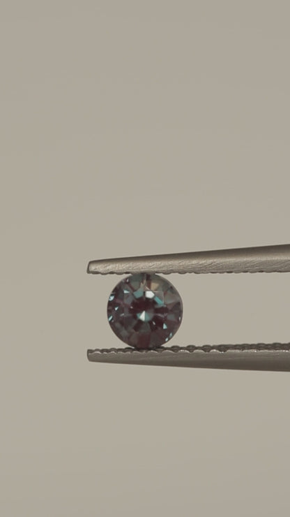 Pierre taillée - Alexandrite Czochralski (Tirée) cultivée en laboratoire, facette Ronde 4mm 0,40ct