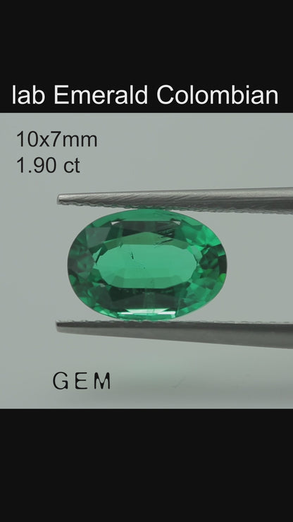 Cut stone - Emerald Colombian hydrothermal lab grown, facet Oval 10x7mm 1.90ct