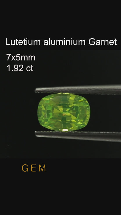 Cut stone - LuAG Yellow neon Czochralski (Pulled) lab grown, facet Cushion 7x5mm 1.74-1.92ct