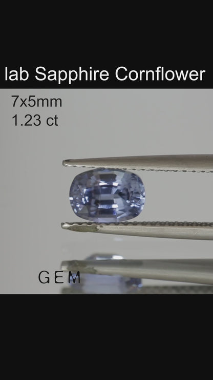 Cut stone - Sapphire Cornflower Blue Czochralski (Pulled) lab grown, facet Cushion 7x5mm 1.02-1.23ct