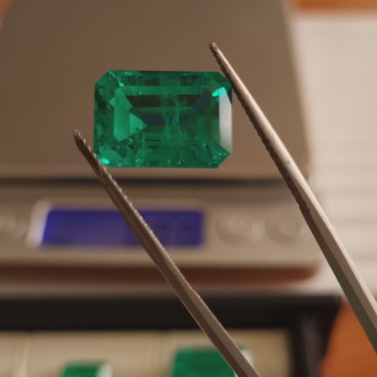 lab-grown emerald