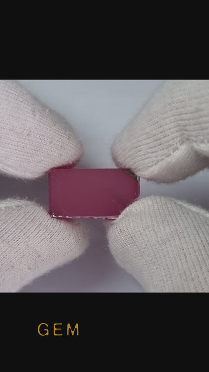 Rough stone for faceting - Sapphire Pinkish Padparadscha Czochralski (Pulled) lab grown 27-29ct