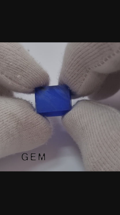 Rough stone for faceting - Cobalt Spinel Neon Blue Czochralski (Pulled) lab grown 17-20ct