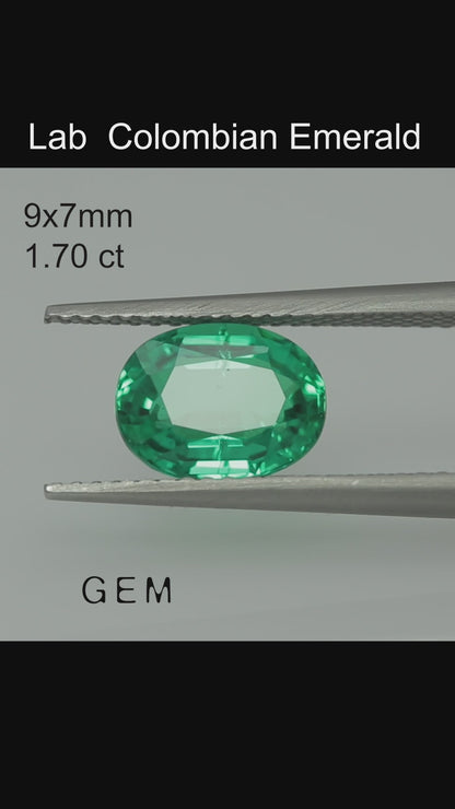 Cut stone - Emerald Colombian hydrothermal lab grown, facet Oval 9x7mm 1.70-1.75ct